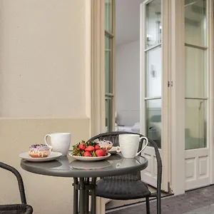 Atrium - Old Town Luxury - By Upstairs Kraków